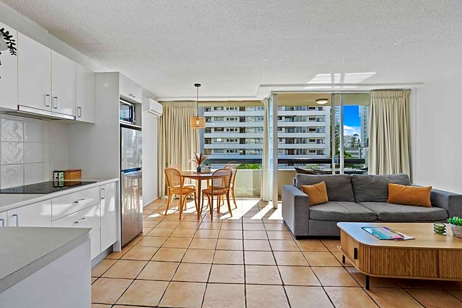 Hi Ho Beach Apartments on Broadbeach
