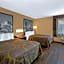 Super 8 by Wyndham South Holland