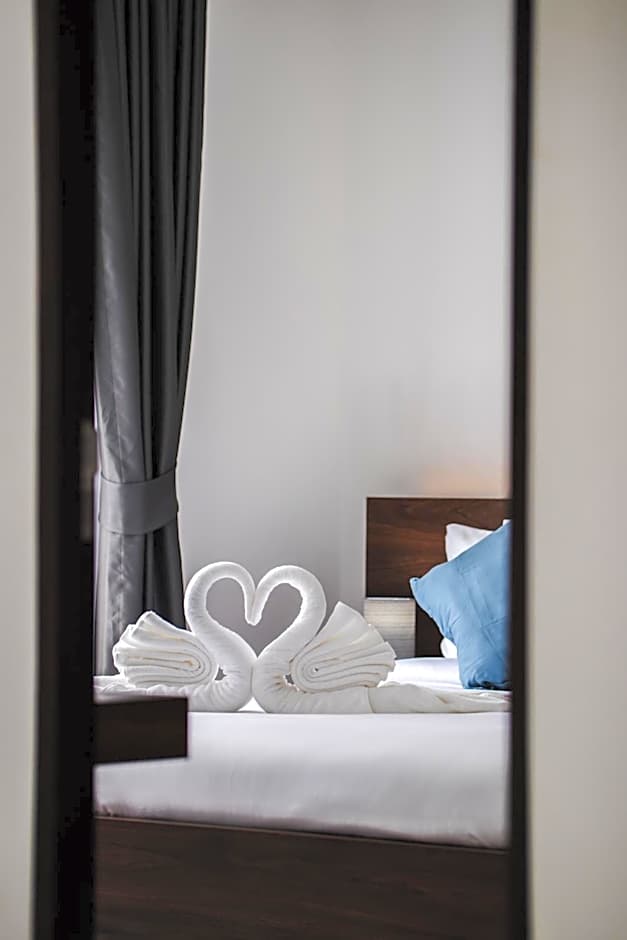 Mango Hill Residence