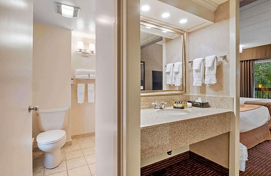 Best Western Plus Cairn Croft Hotel