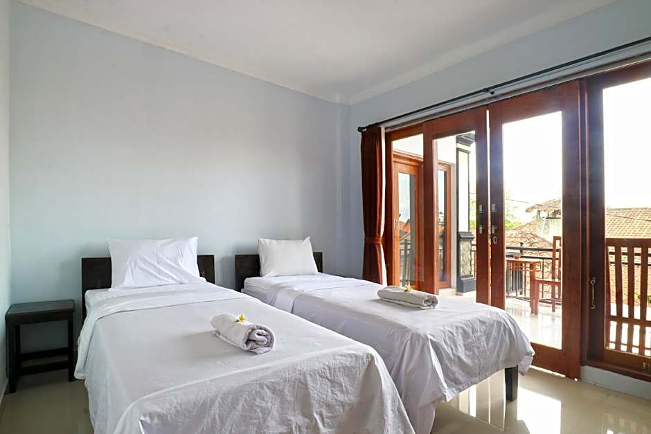 The Wina Echo Beach Guest House