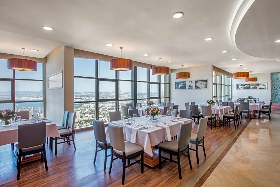 Crowne Plaza Haifa By IHG