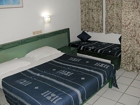 single standard room