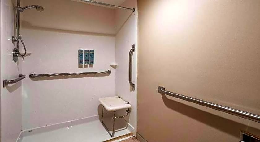 Best Western River Terrace