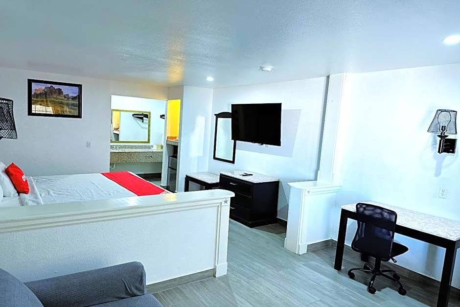 Three Rivers Executive Inn & Suites By OYO