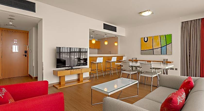 Ibis Abu Dhabi Gate Hotel
