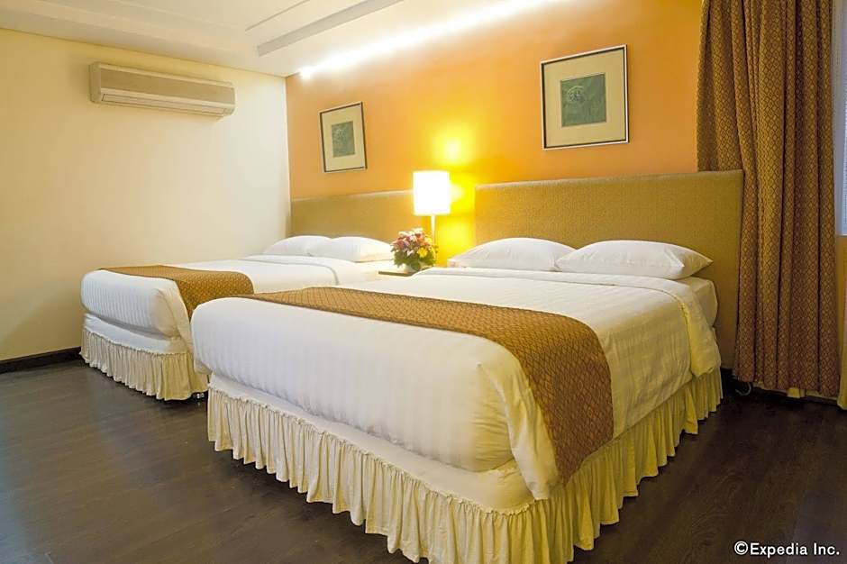 Crown Regency Hotel Makati