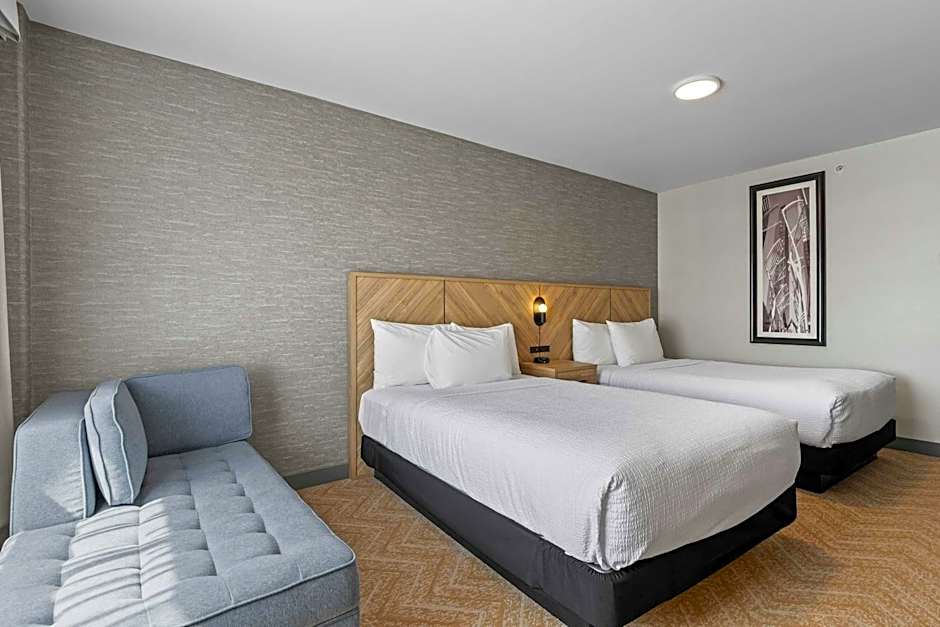 Sandman Hotel & Suites Calgary West