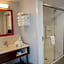 Hampton Inn By Hilton & Suites Erie/Bayfront, PA