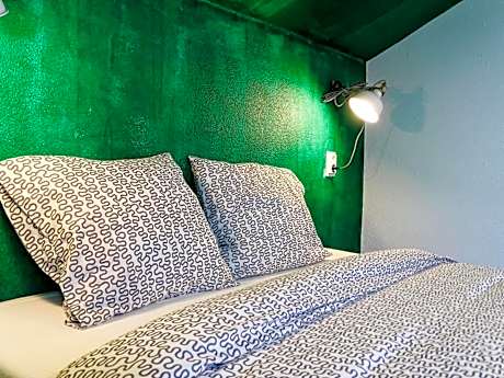 Budget Double Room with Private Bathroom