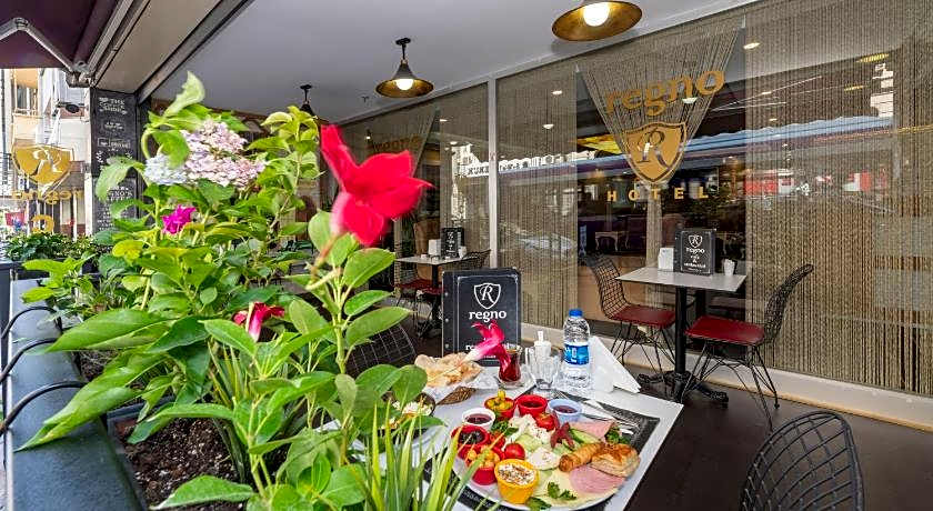 Regno Hotel