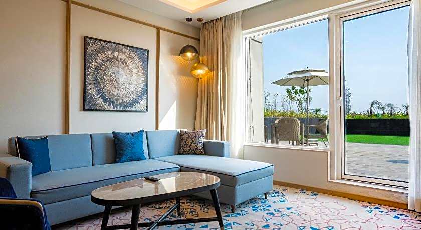 Holiday Inn Lucknow Airport By IHG