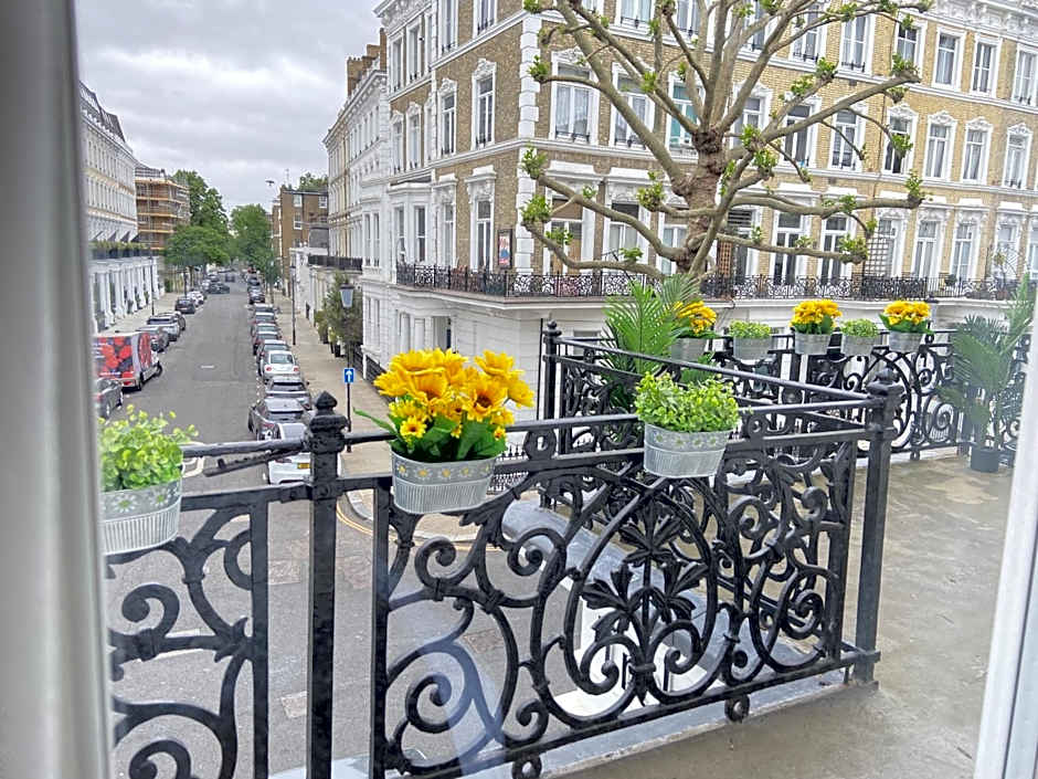 Trebovir Hotel London