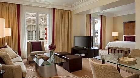 Junior Suite Standard