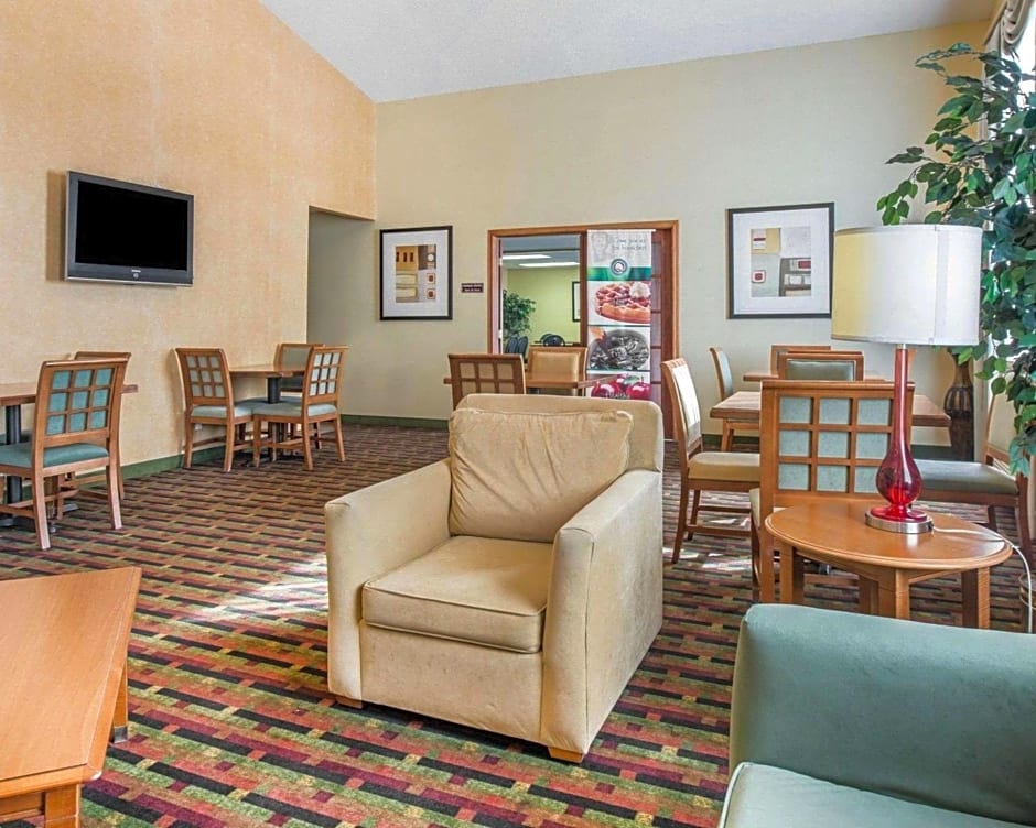 Quality Inn Airport