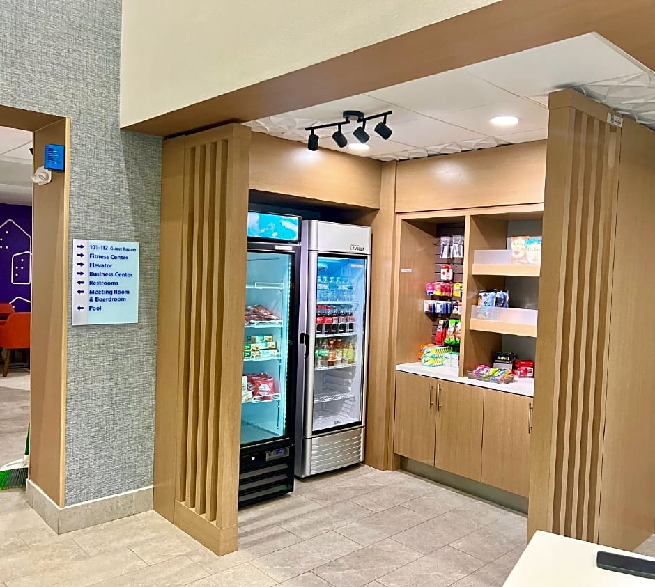 Holiday Inn Express Madison By IHG