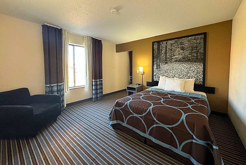 Super 8 by Wyndham Columbia Clark Lane