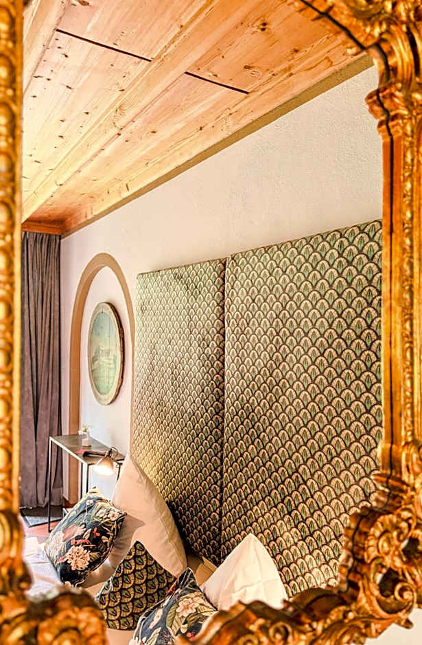 Villa Fantasia Budget Boutique Hotel