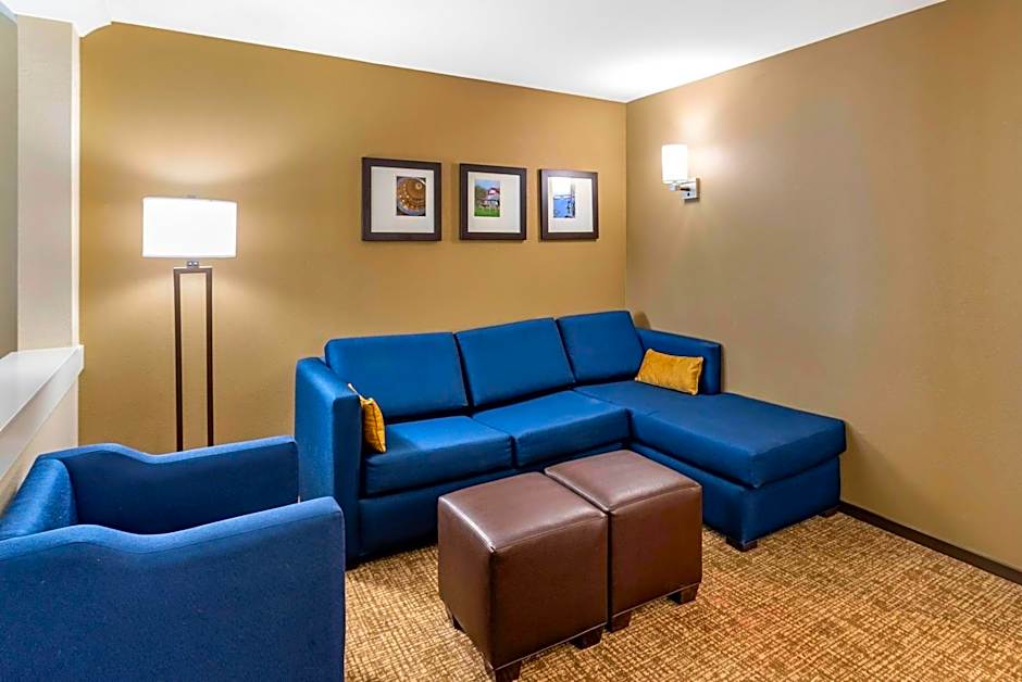 Comfort Suites Midland West