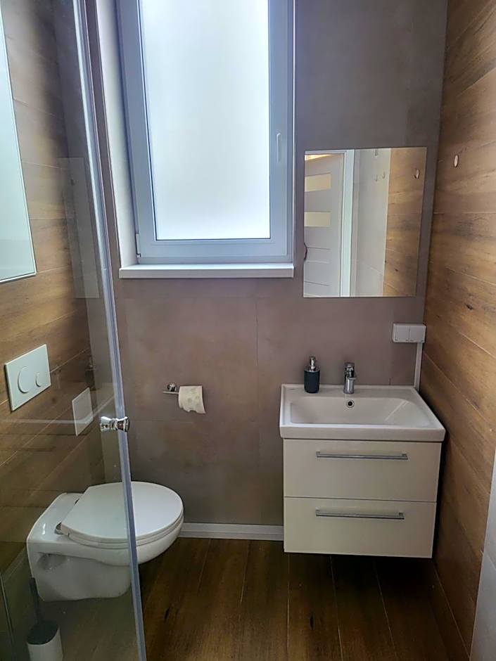 Rooms4Rest Bokserska - Private rooms for tourists - ATR Consulting Sp, z o,o,