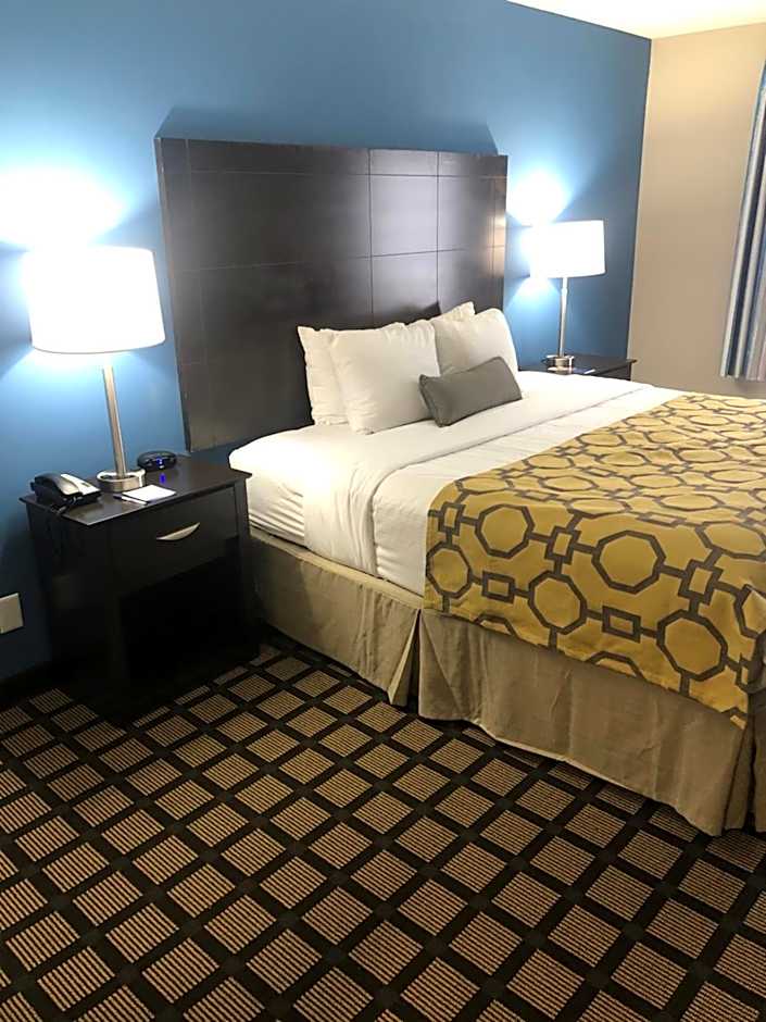 Baymont by Wyndham Latham Albany Airport
