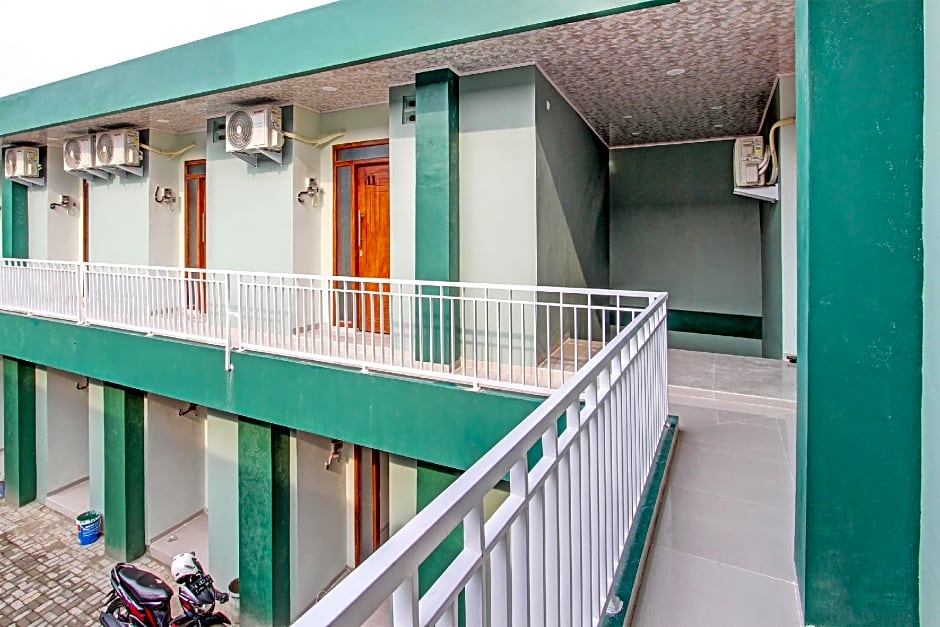 OYO 92428 Samudera Guesthouse