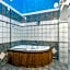 Belmondo Hotel