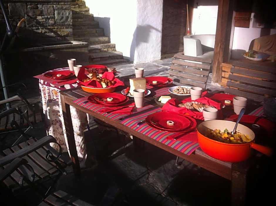 Spacious Swiss Alpine Chalet for Nature Lovers