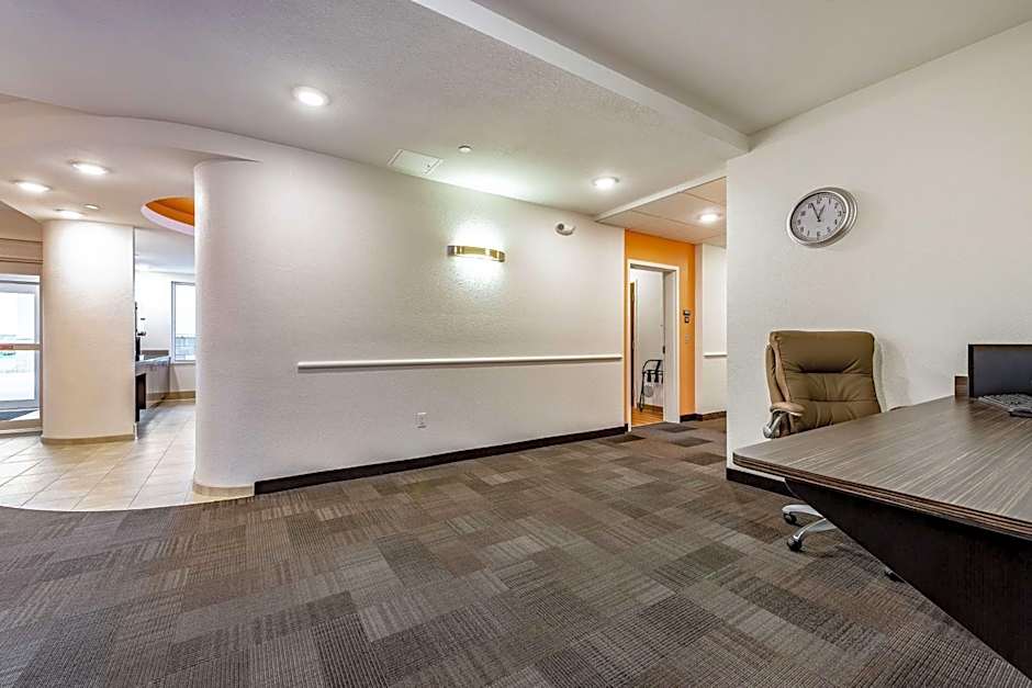 Motel 6-Mankato, MN