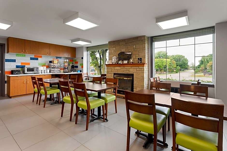 Super 8 by Wyndham Sault Ste Marie On