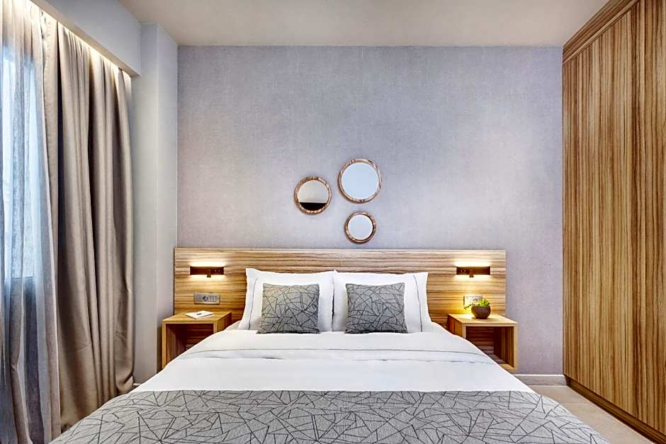 Pefki Deluxe Residences