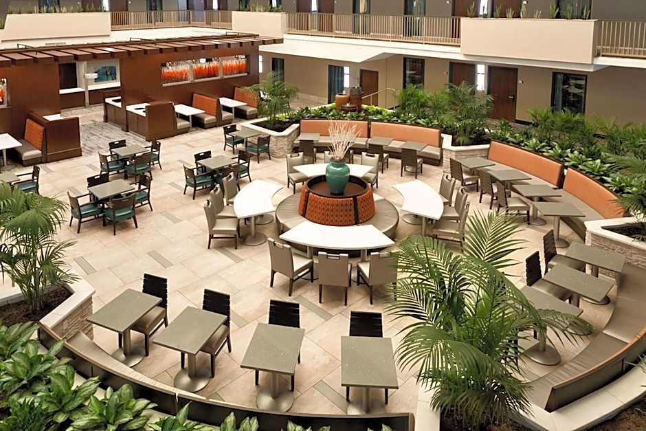 Embassy Suites By Hilton Hotel Atlanta-Airport