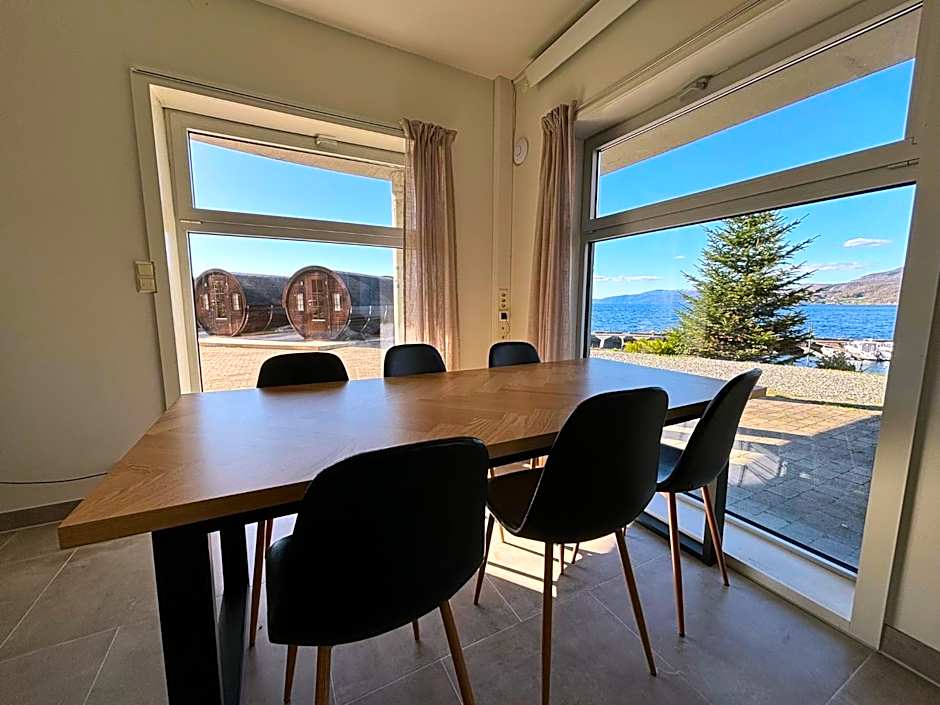 Sleeping barrel lodge Smaken av Ryfylke Event AS, drives ikke som hotell