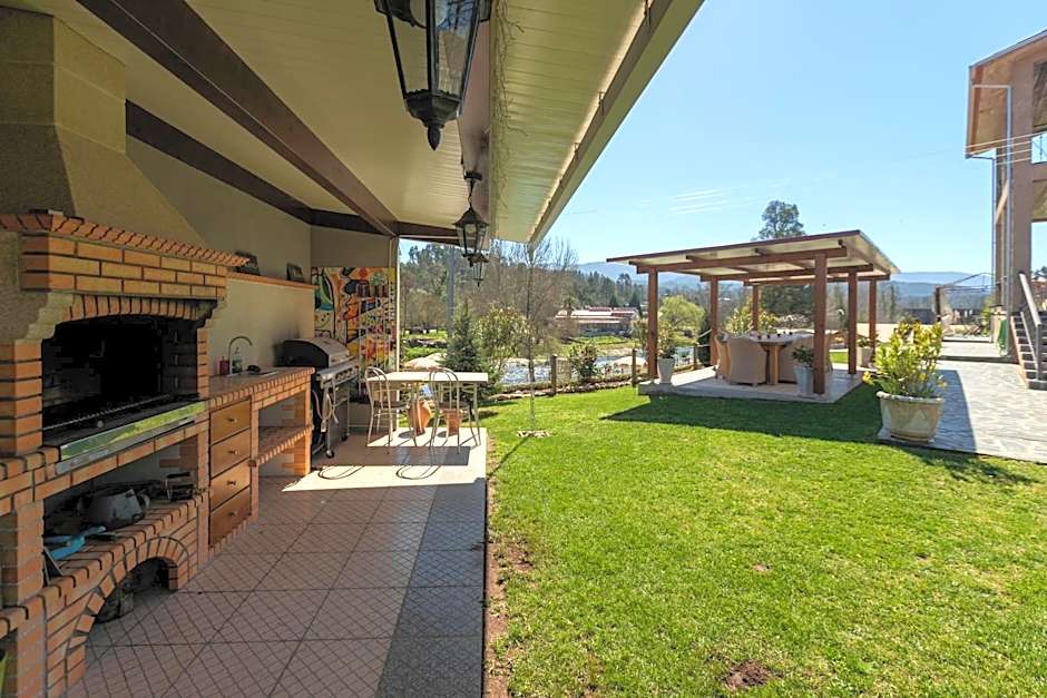 Quinta do Rio Alva and Glamping Lodges