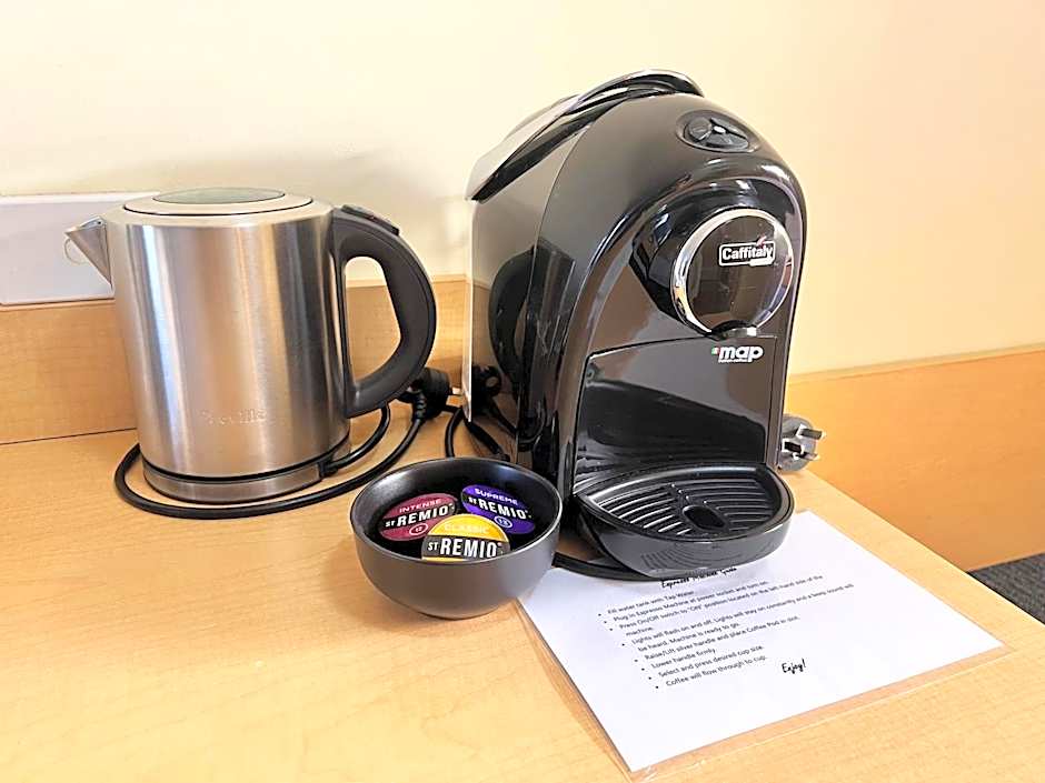 Stay at Alice Springs Hotel