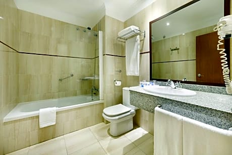 Triple room (child)
