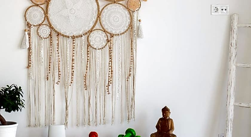 Elias Seafront Luxury Villa