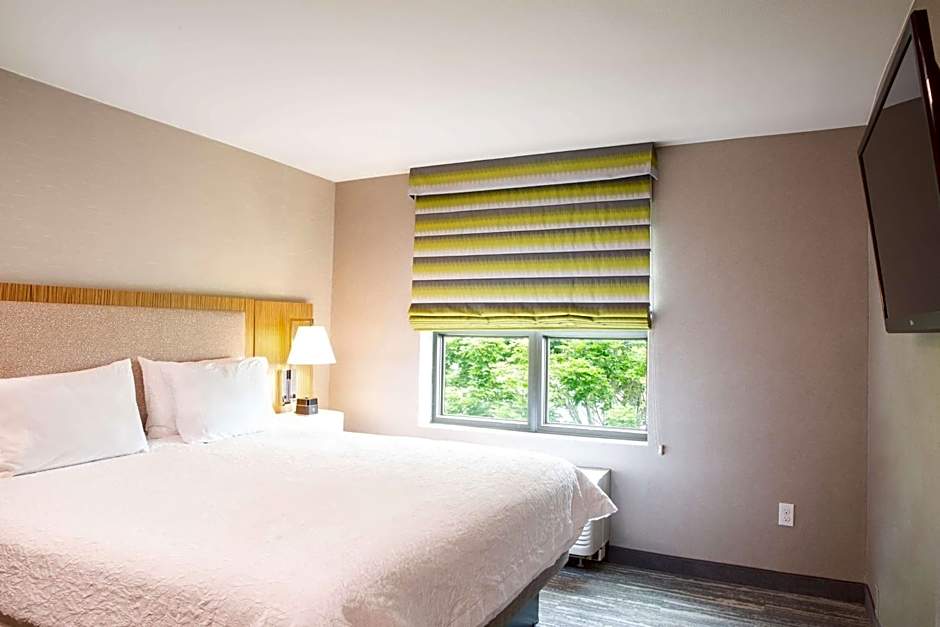 Hampton Inn By Hilton And Suites Seattle-Downtown