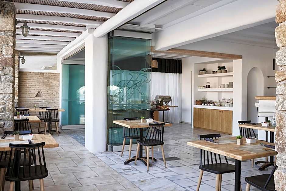 Mr & Mrs White Mykonos