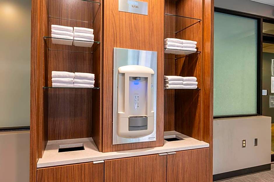 Courtyard by Marriott Columbus Airport