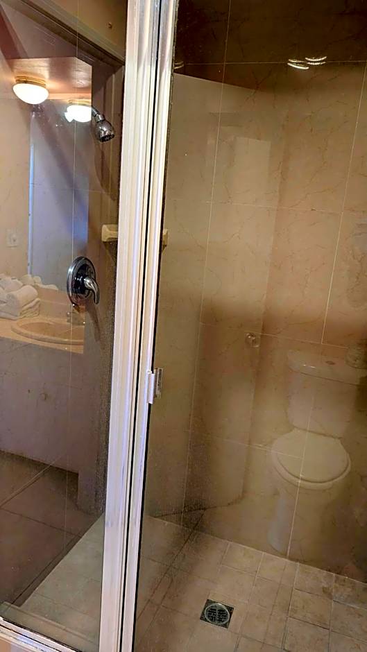 Royal Century Hotel at LAX