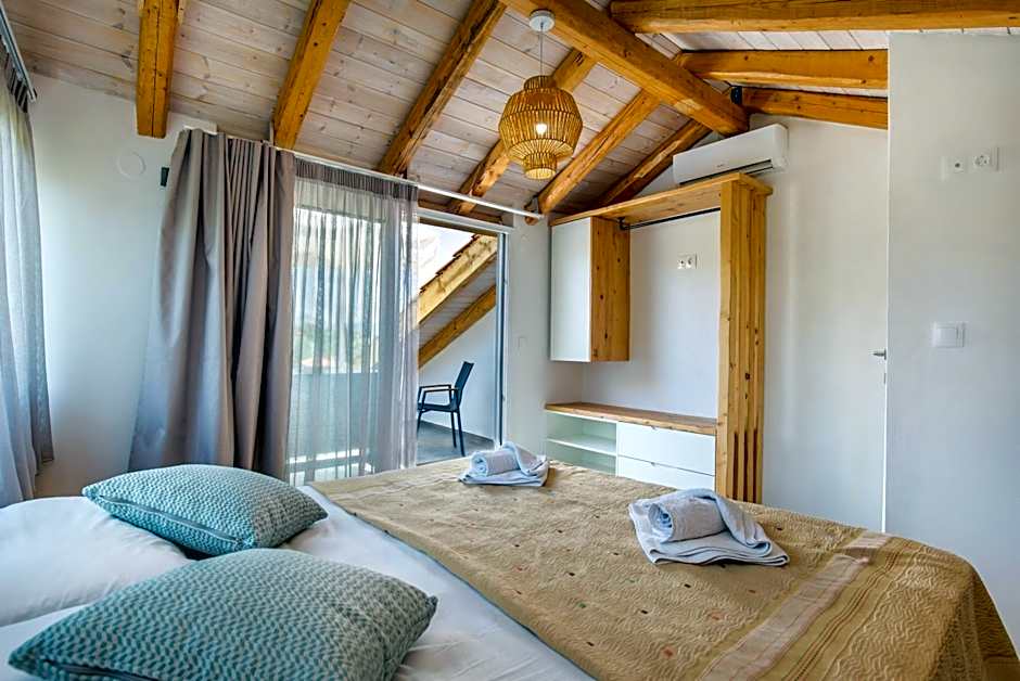 Rodon House Aparthotel