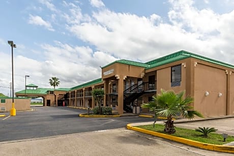 Quality Inn 