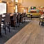 Hampton Inn By Hilton And Suites Bakersfield North-Airport