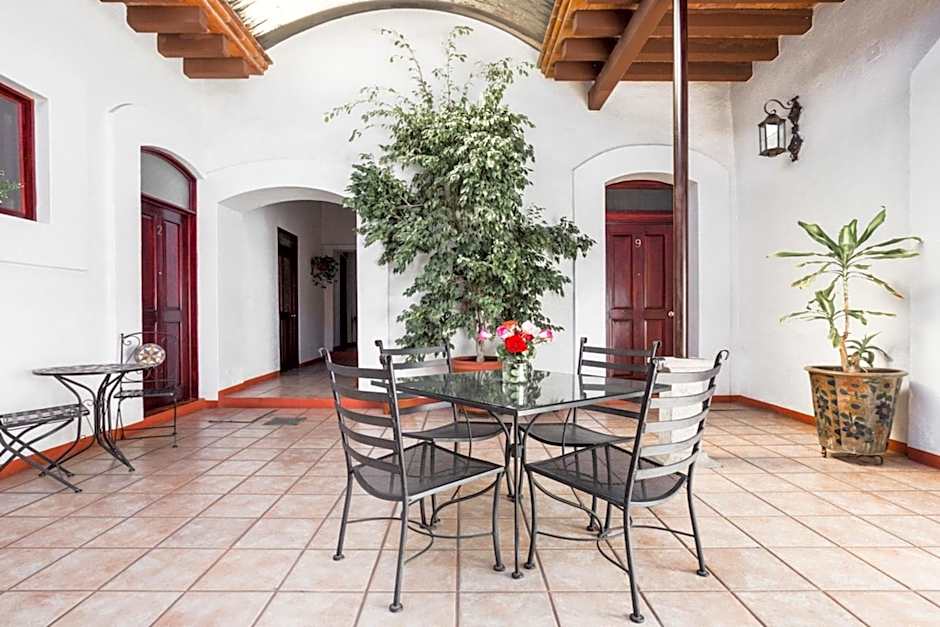 Capital O El Nito Posada