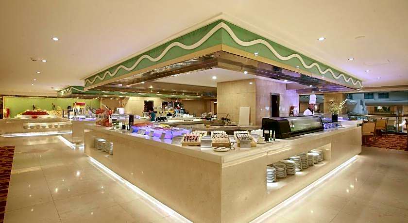 Lijiang Waterfall Hotel