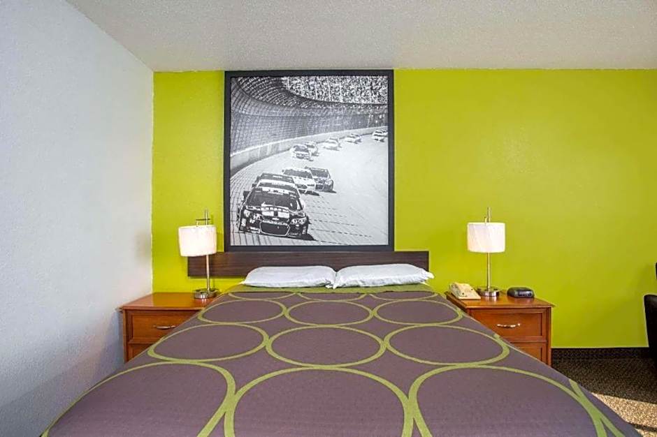 Super 8 by Wyndham Franklin