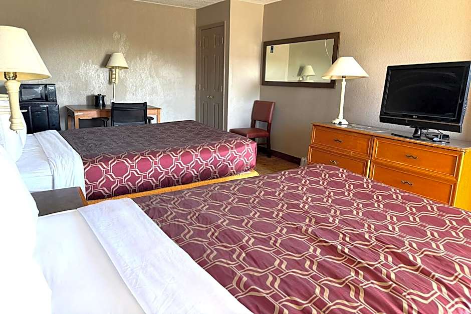 Photo 1 of 5 of 2 Full Beds Non-Smoking