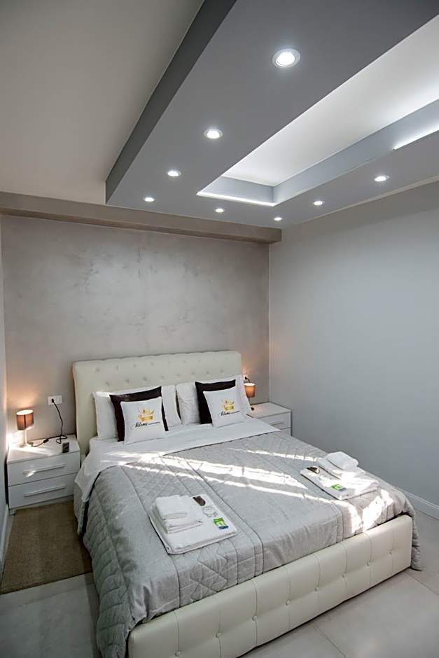 Klemi, rooms in old town Dolomia best home Check in automatico