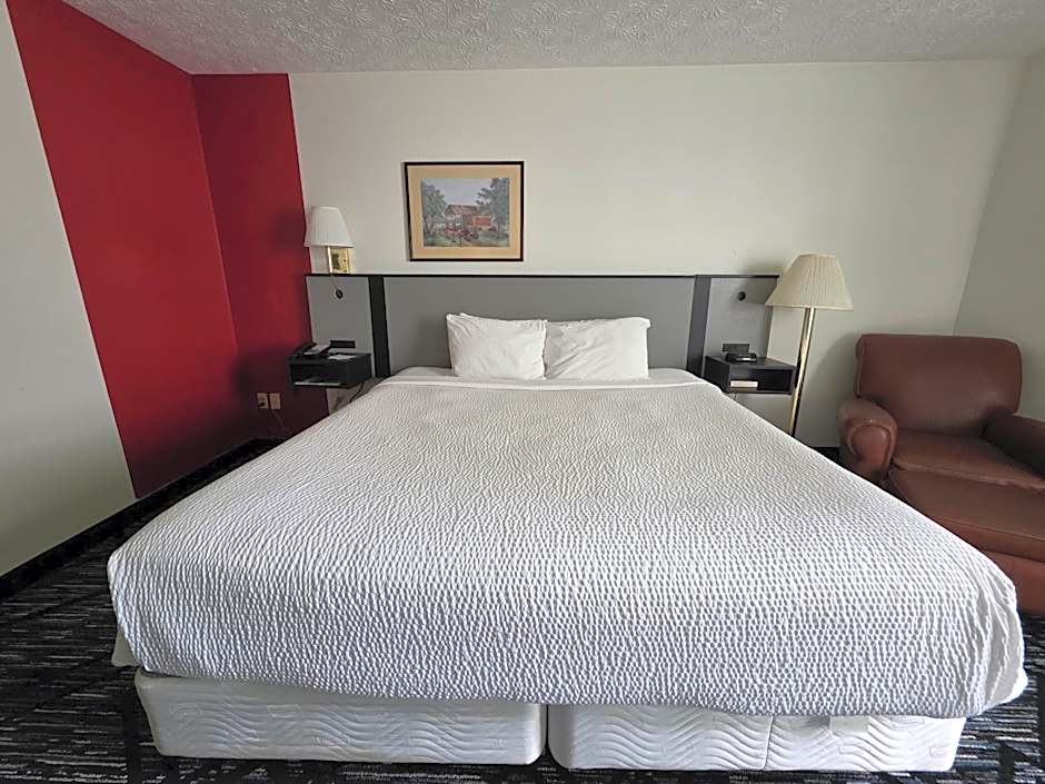Ramada by Wyndham Strasburg Dover